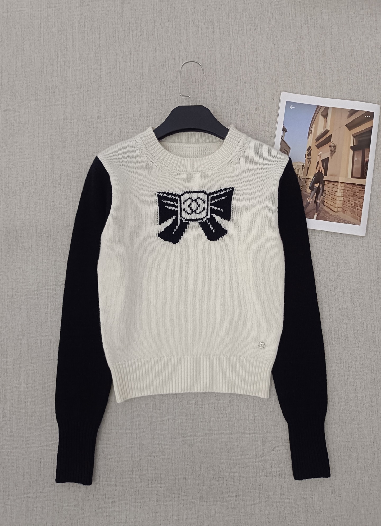 NO:610040,Real photos of Chane*25 new autumn and winter ski series bow pattern jacquard knitted wool top,,chanel,alexander wang19860909实拍图 Chane*25秋冬新款滑雪系列蝴蝶结图案提花针织羊毛上衣,,chanel,alexander wang,Women's clothing