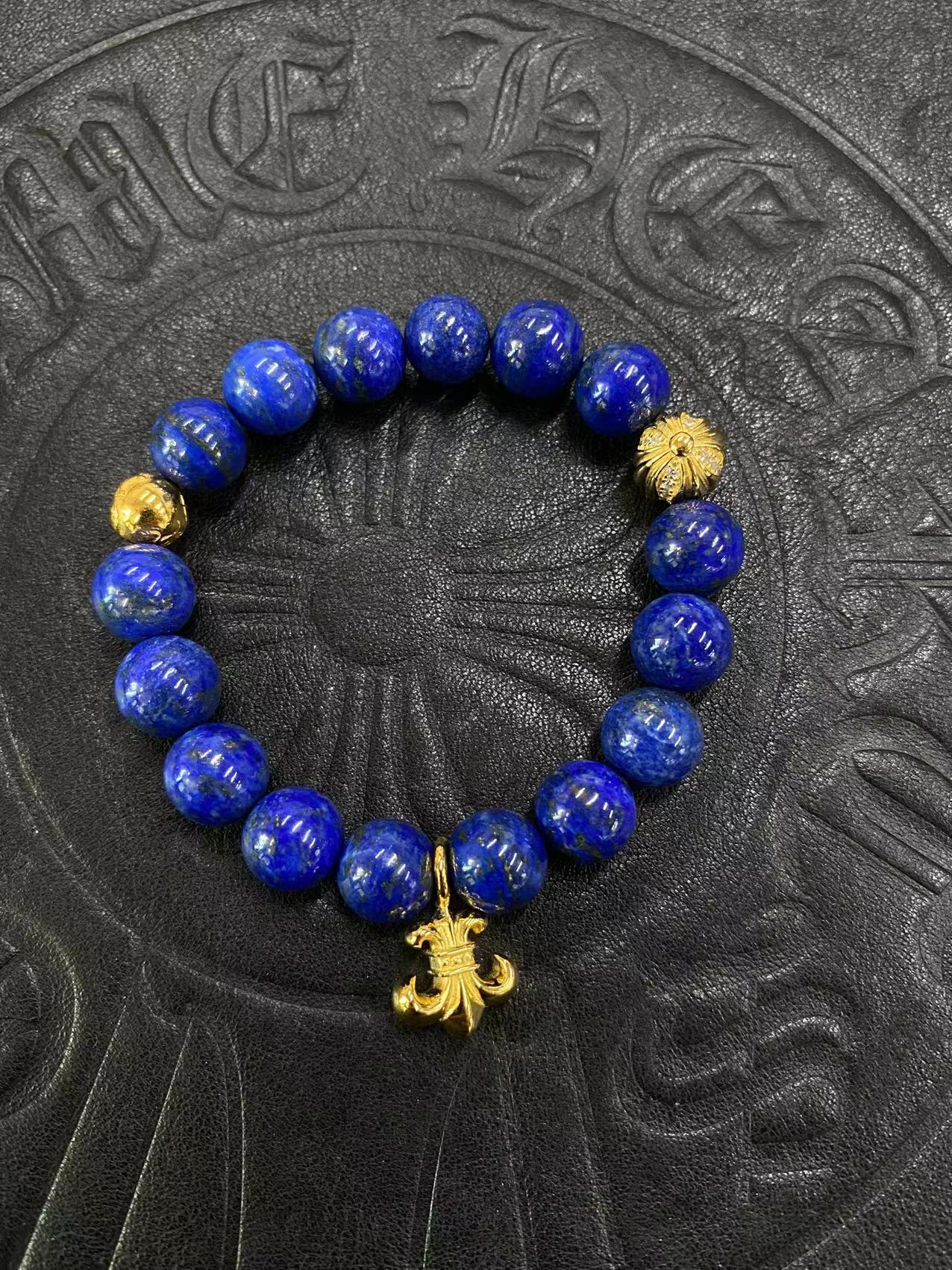 NO:109588,Croxin Blue crystal bracelet, sterling silver material, natural crystal, retro and old, scout flower elements, jewelry boutique, chrome hearts, pure silver19860909克罗心 青晶石手串 纯银材质 天然水晶 复古做旧 童军花元素,饰品精品,chrome hearts,pure silver,Jewelry