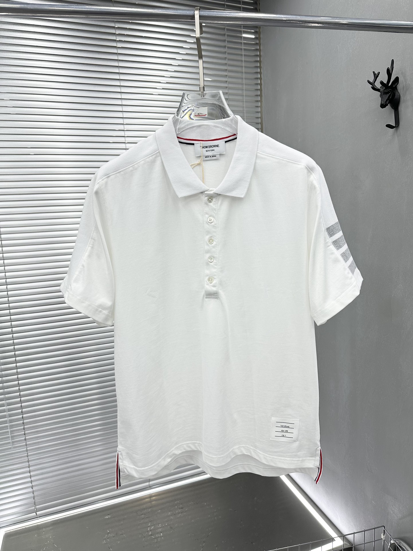톰브라운 남성 반팔 50345