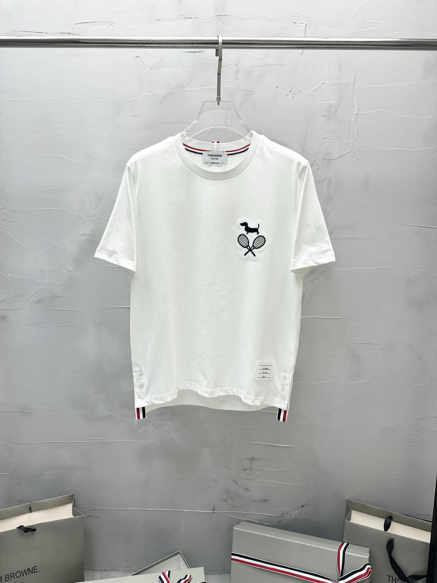 톰브라운 남성 반팔 50433