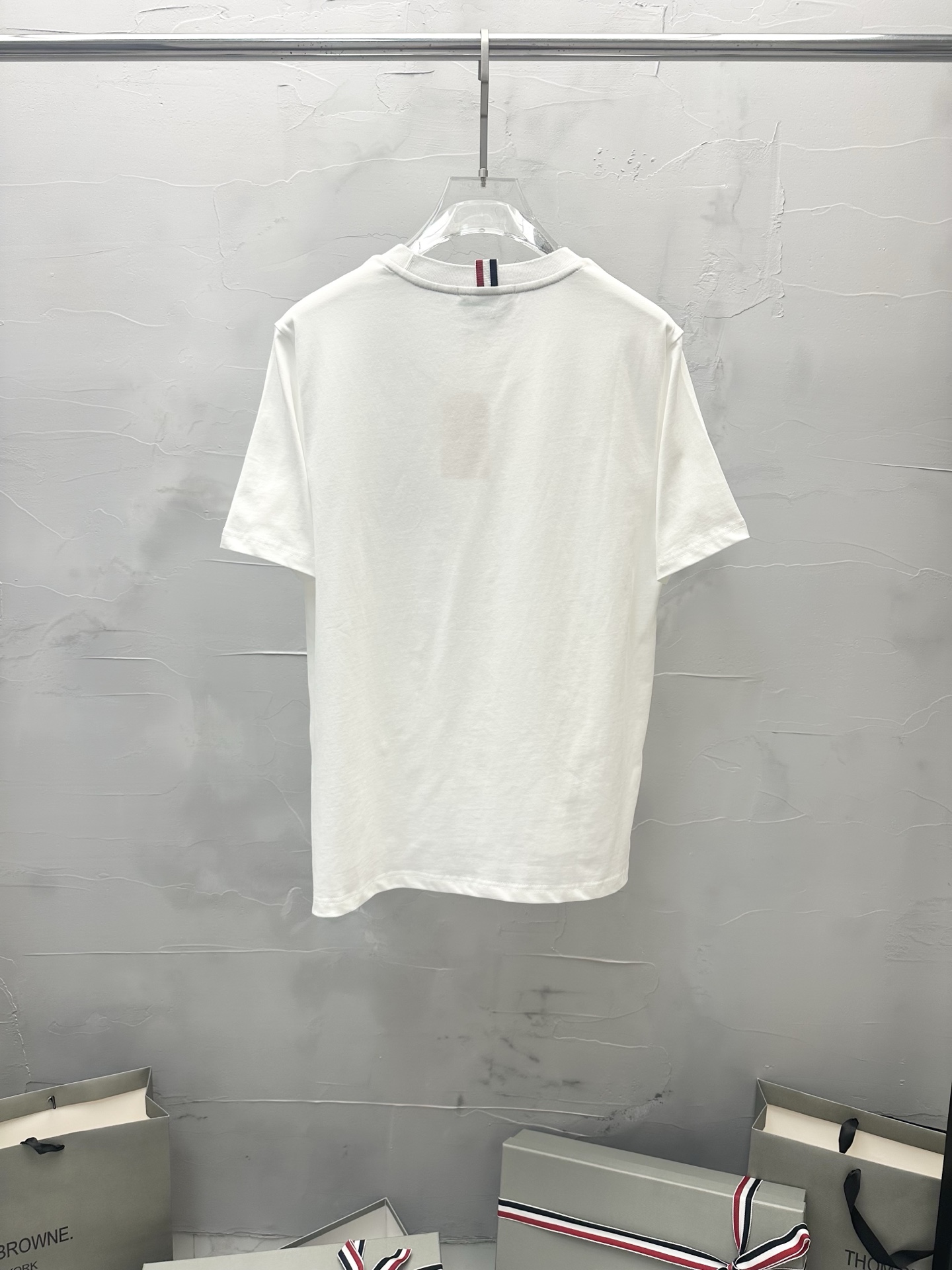 톰브라운 테니스 퍼피 크루넥 반팔 티셔츠 상세 이미지 9