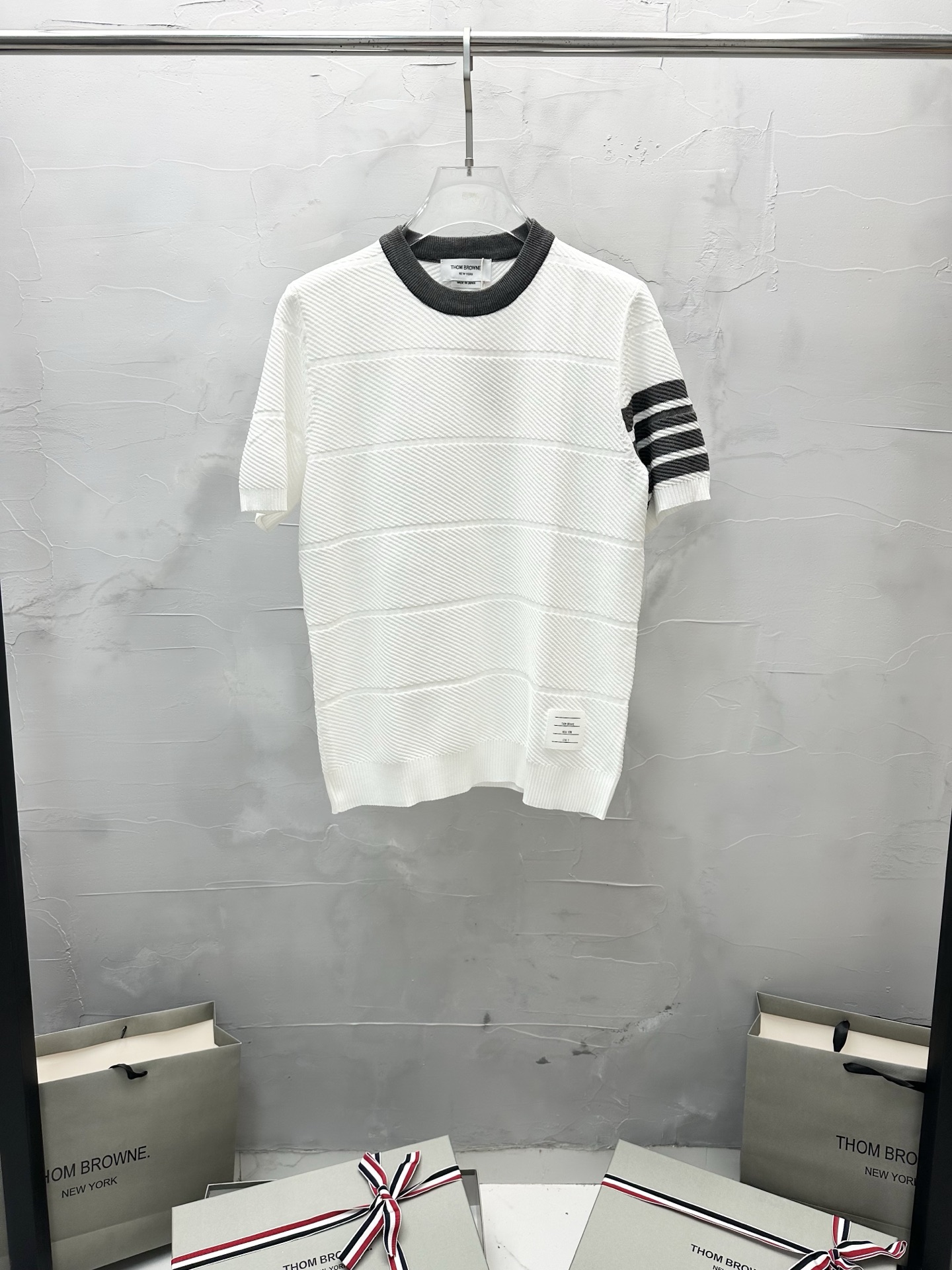톰브라운 남성 반팔 50235 Thom Browne T Shirt