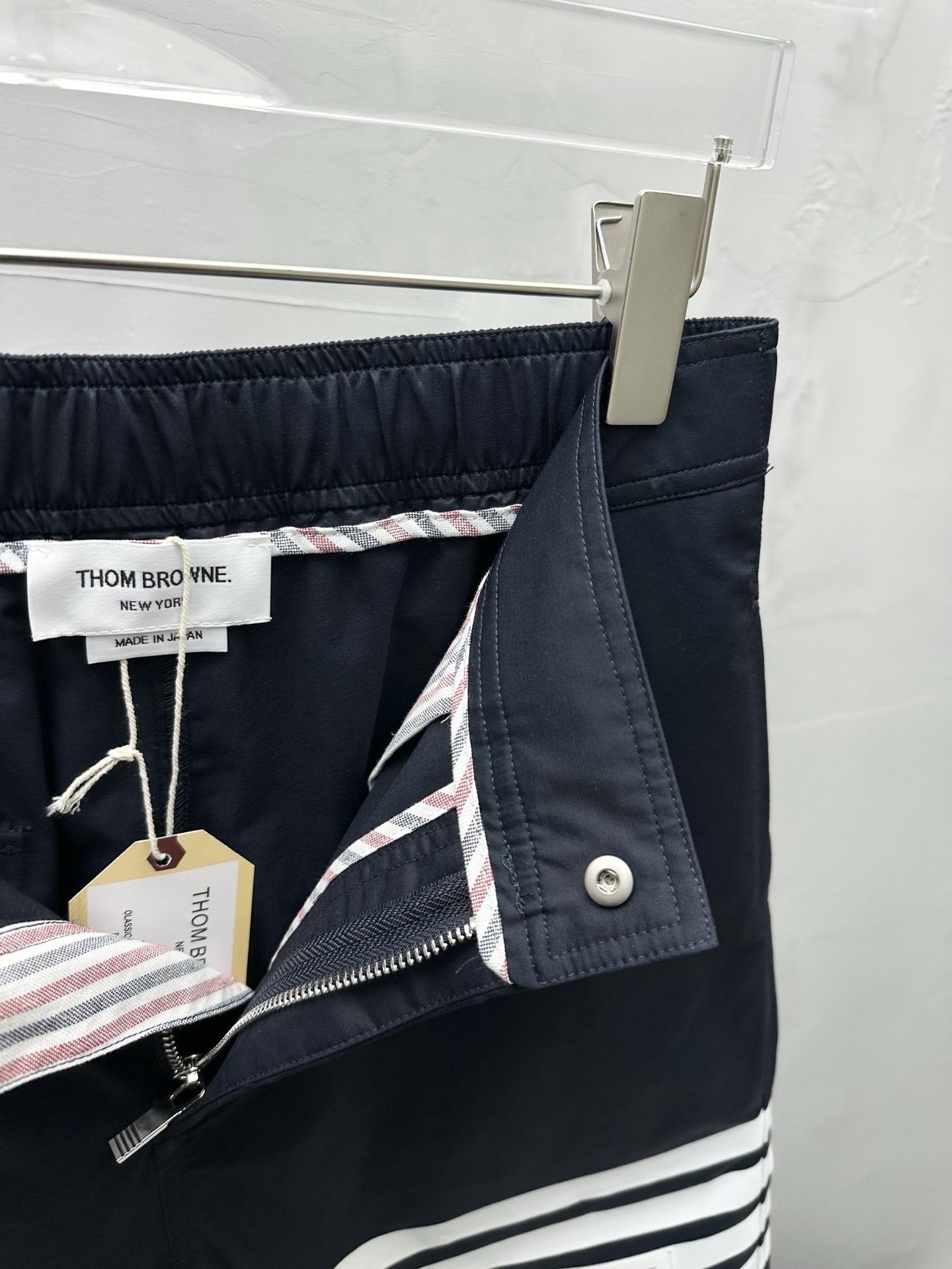 톰브라운 남성 반바지 130415 Thom Browne Shorts 썸네일 이미지