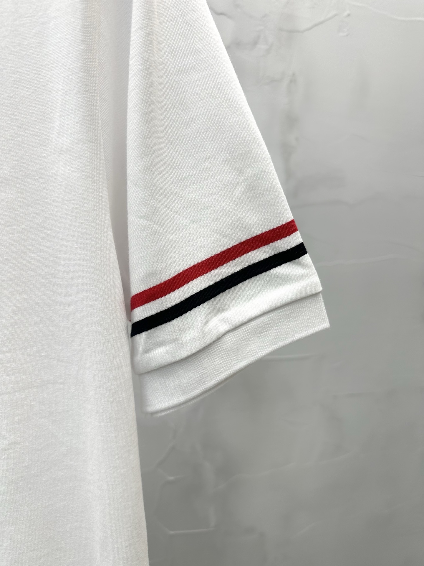 톰브라운 남성 반팔 130407 Thom Browne T Shirt 썸네일 이미지