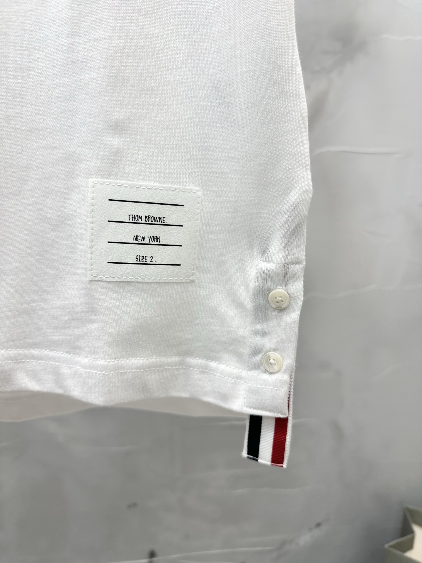 톰브라운 남성 반팔 130407 Thom Browne T Shirt 썸네일 이미지
