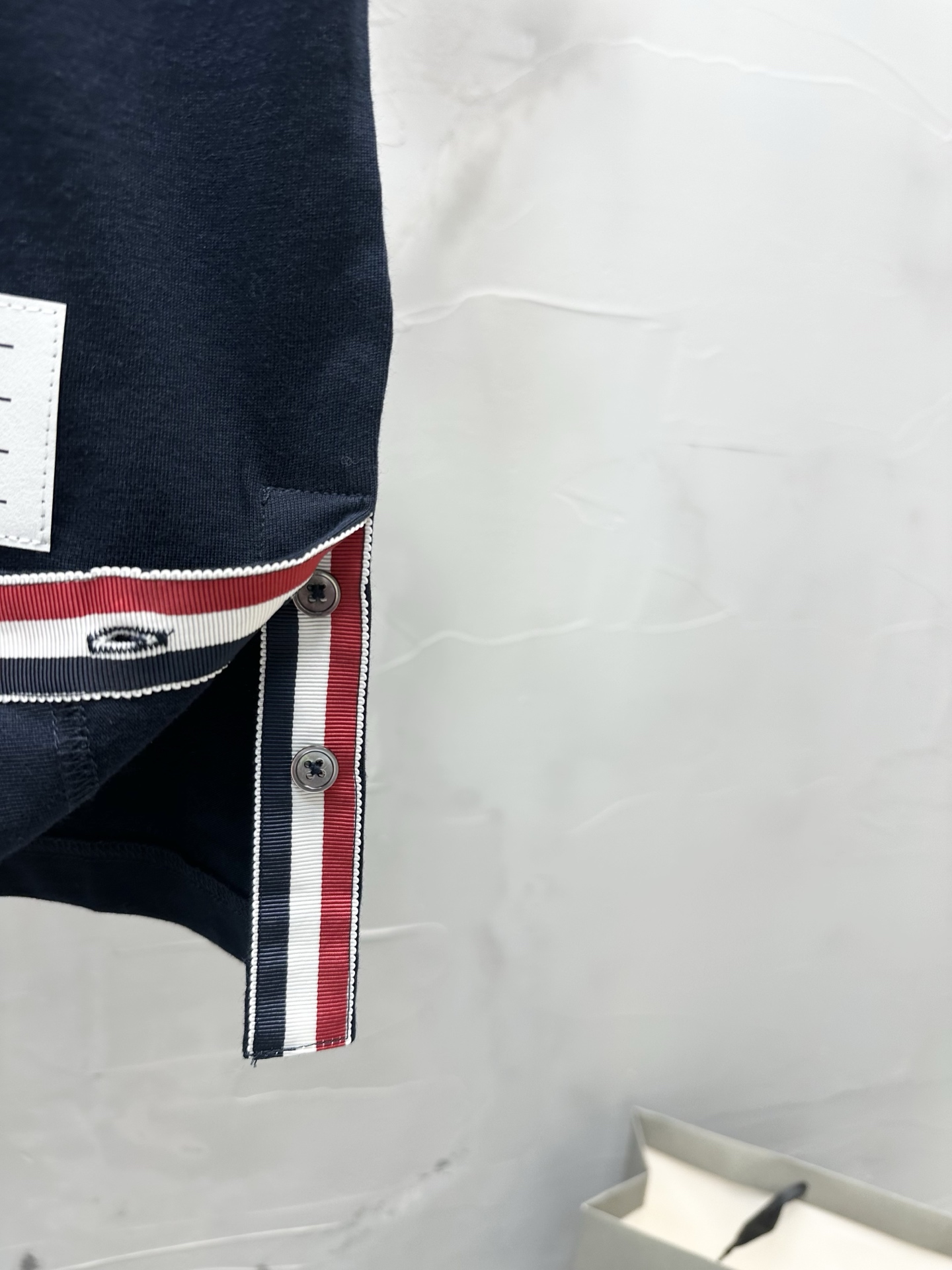 톰브라운 남성 반팔 130406 Thom Browne T Shirt 썸네일 이미지