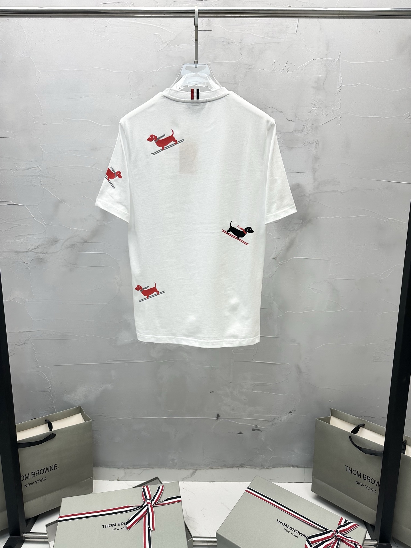 톰브라운 남성 반팔 130410 Thom Browne T Shirt 썸네일 이미지
