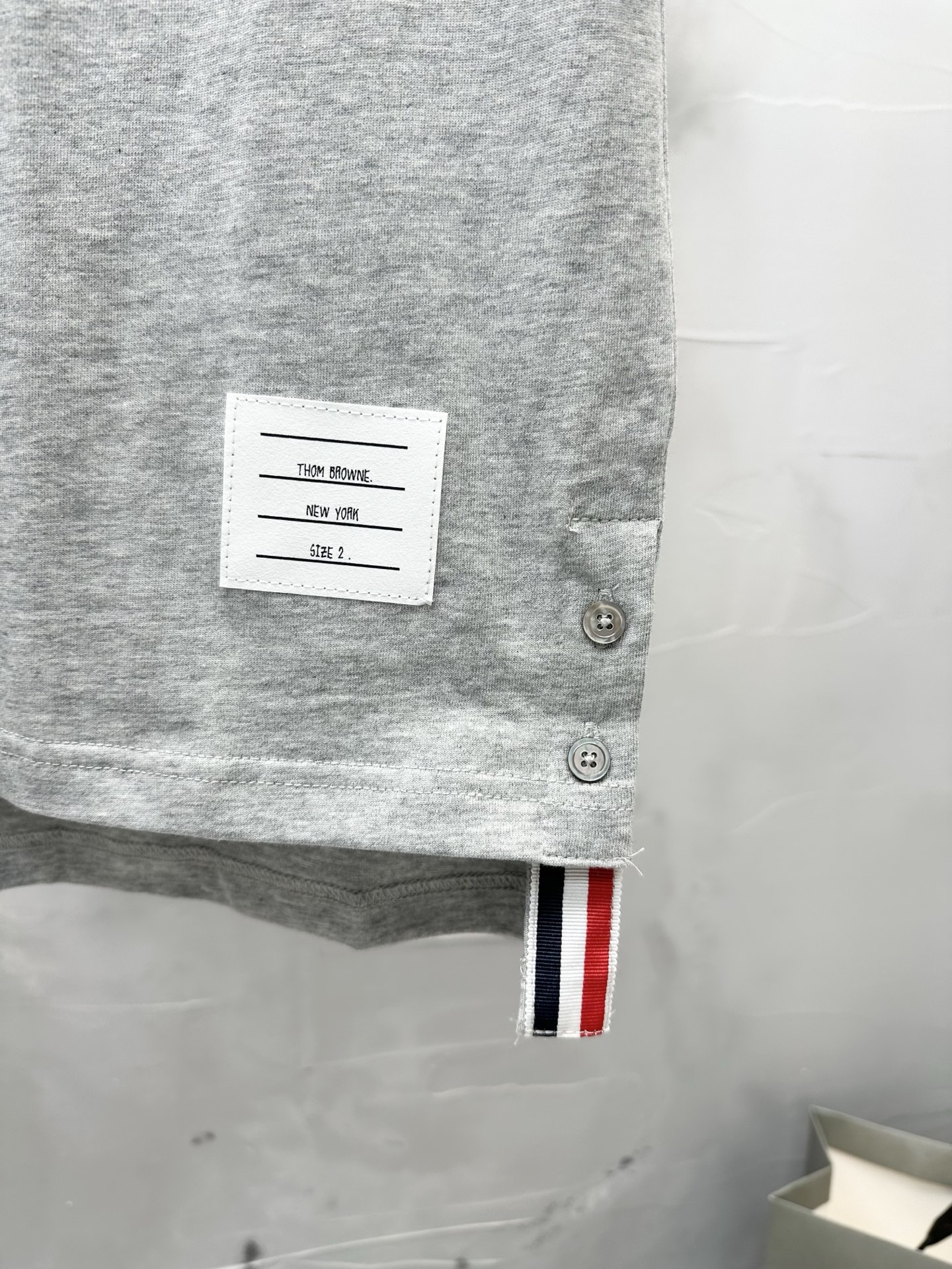 톰브라운 남성 반팔 130409 Thom Browne T Shirt 썸네일 이미지
