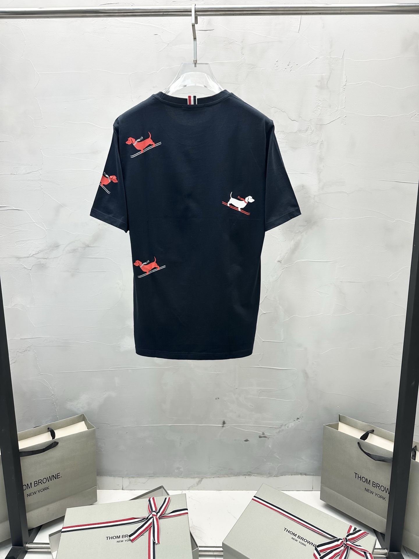 톰브라운 남성 반팔 130408 Thom Browne T Shirt 썸네일 이미지