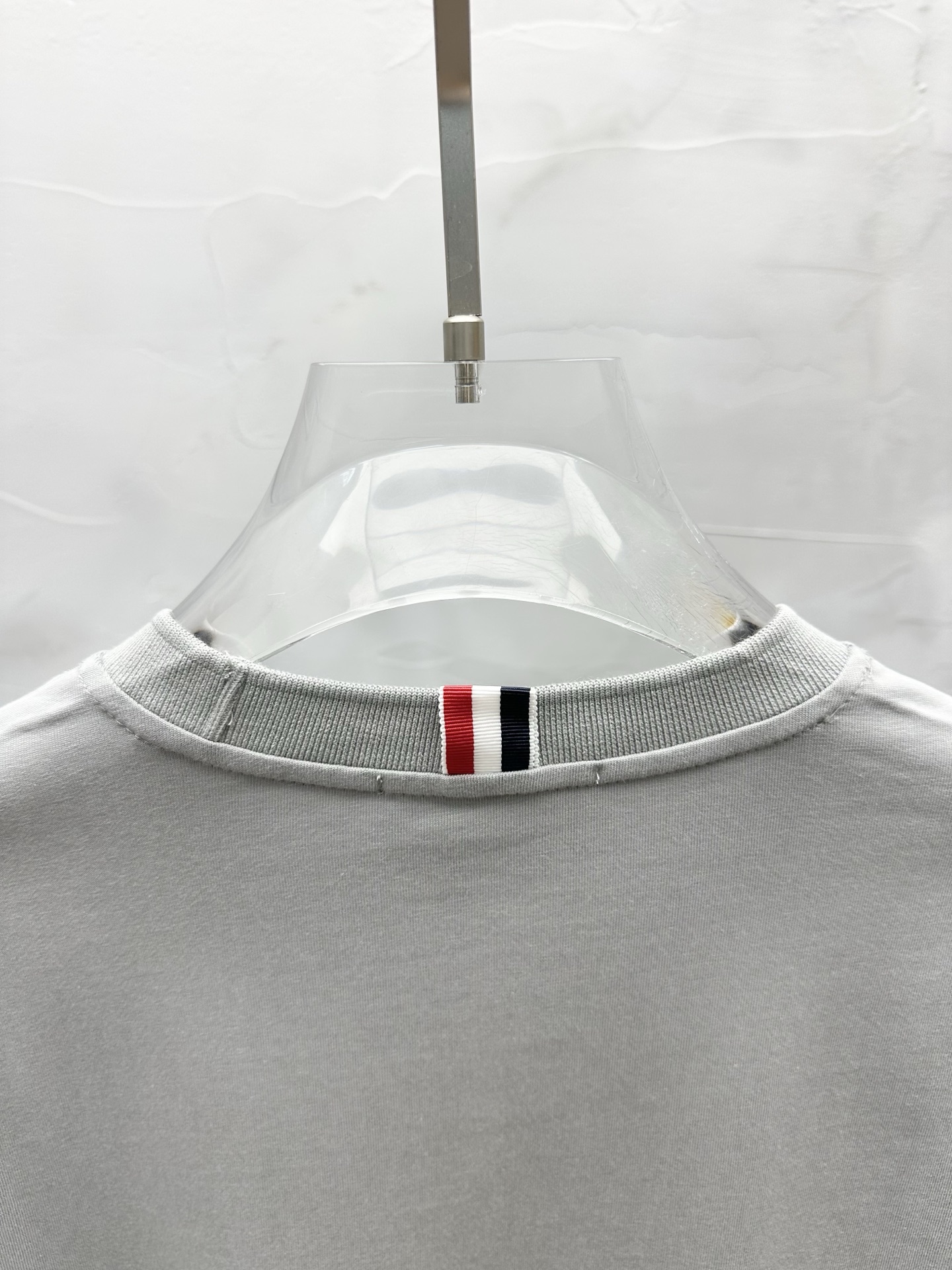 톰브라운 남성 반팔 130388 Thom Browne T Shirt 썸네일 이미지