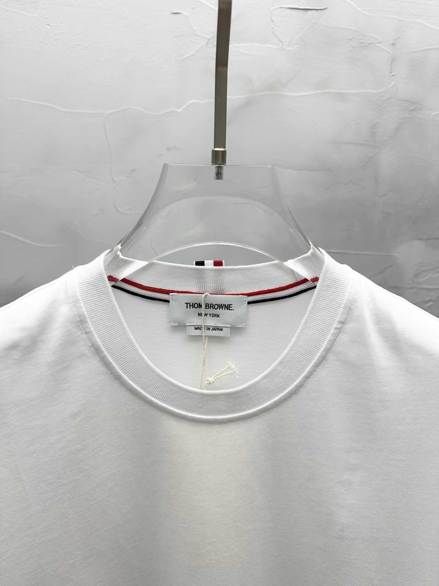 톰브라운 남성 반팔 130387 Thom Browne T Shirt 썸네일 이미지