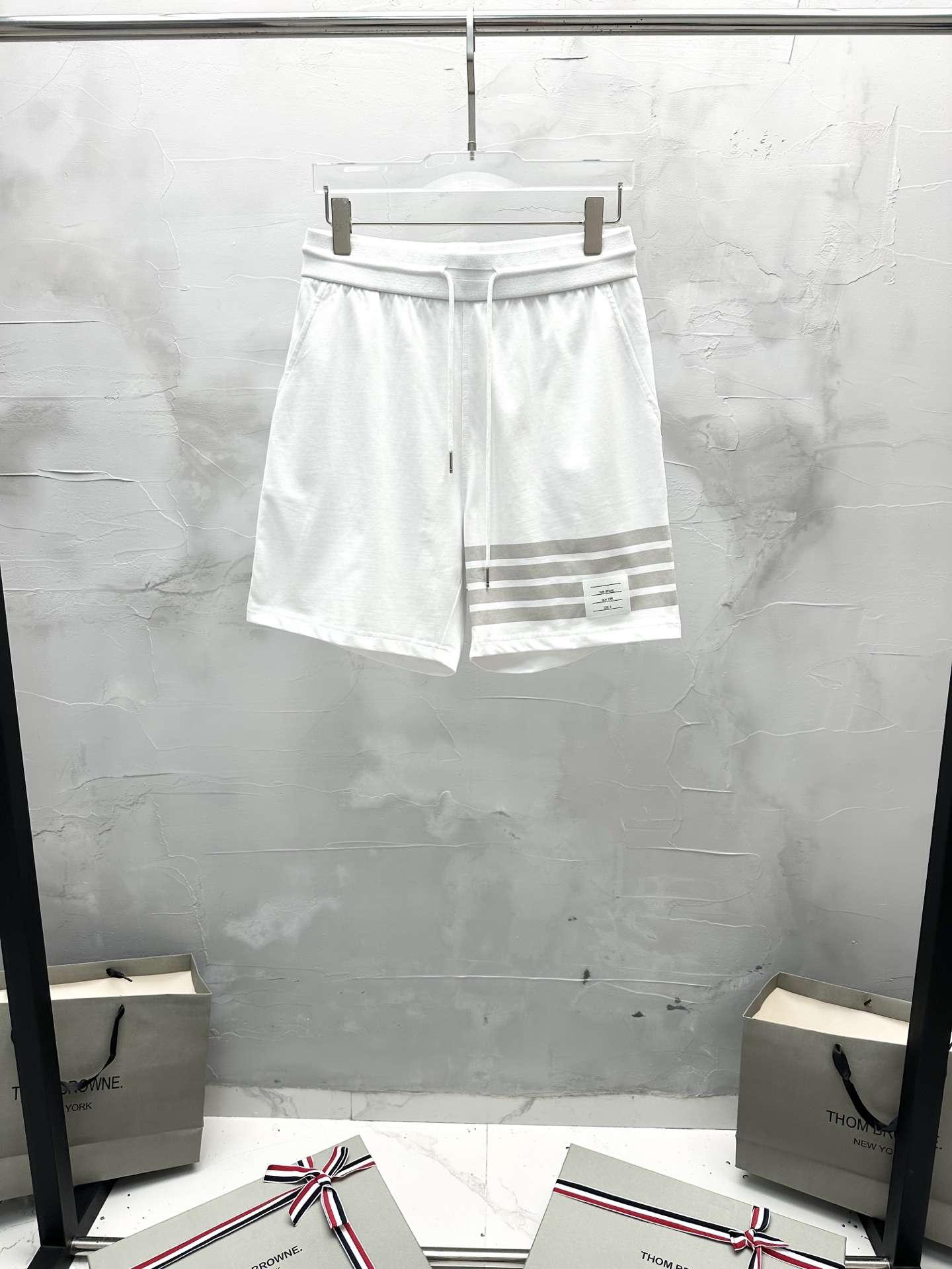 톰브라운 남성 반바지 130384 Thom Browne Shorts