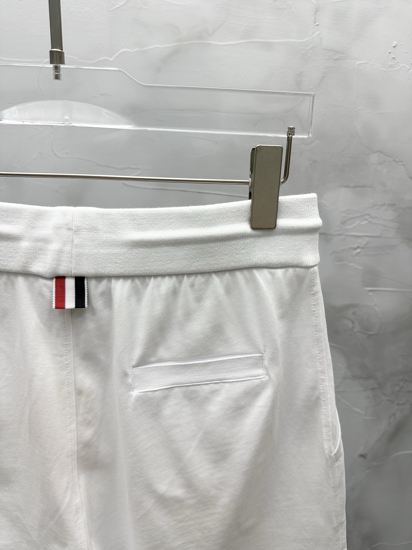 톰브라운 남성 반바지 130384 Thom Browne Shorts 썸네일 이미지