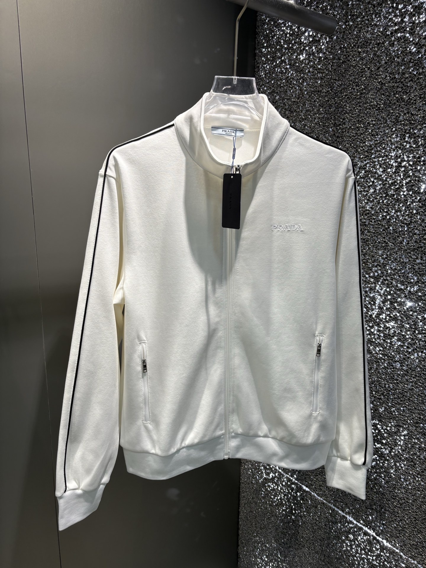 NO:654746,Prada adds the order and returns the goods in full size M~xxxL,,prada,alexander wang19860909Prada加单齐码回货M~xxxL,,prada,alexander wang,Men's clothing