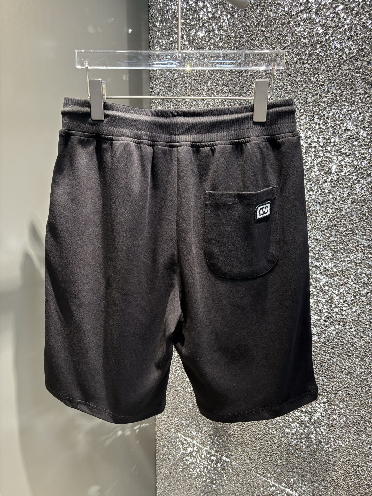早春/套 Vltn 🔥春夏官网独家专供 高端独家定制款 早春新款专柜同款休闲短袖短裤套装，透气舒适休闲！