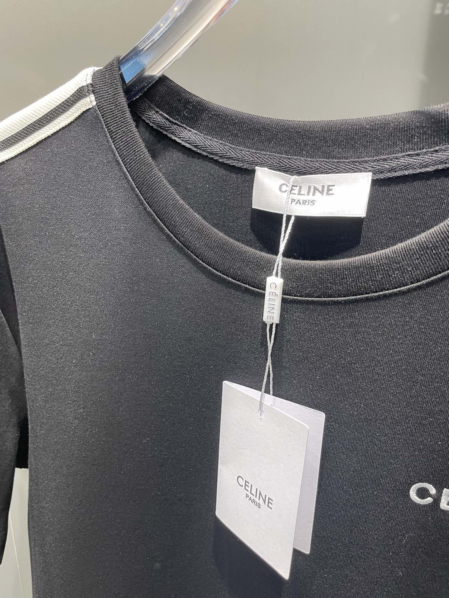 早春/套 CELINE 🔥春夏官网独家专供 高端独家定制款 早春新款专柜同款休闲短袖短裤套装，透气舒适休
