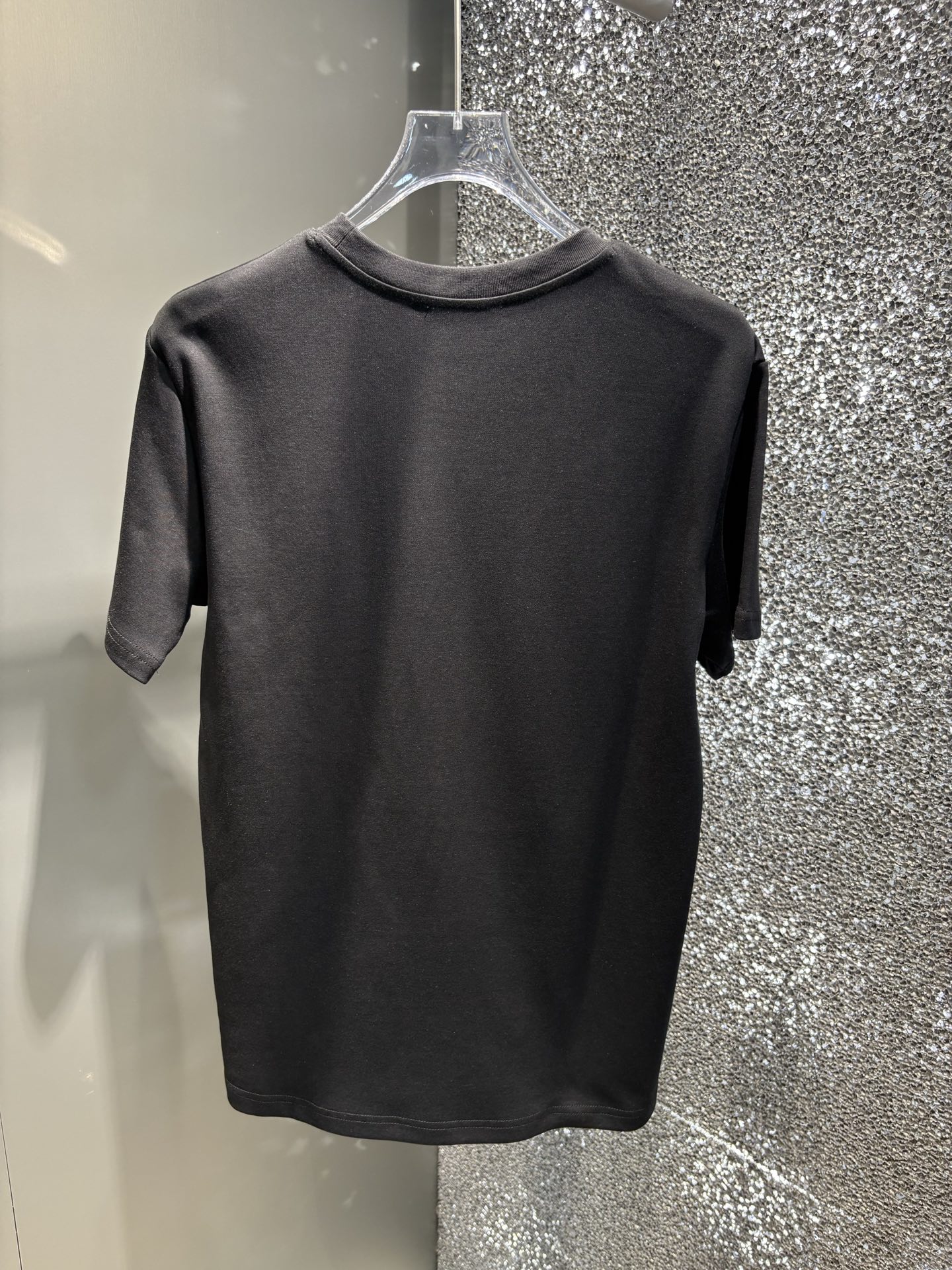 早春/套 loro Piana 🔥春夏官网独家专供 高端独家定制款 早春新款专柜同款休闲短袖短裤套装，透