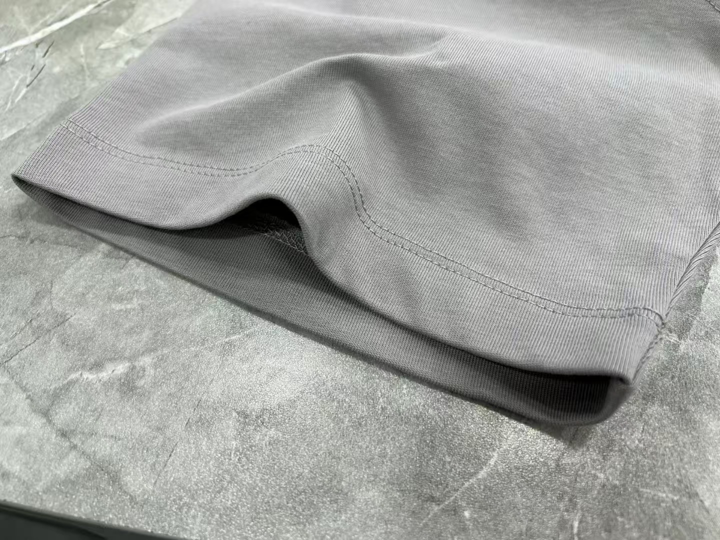 Louis Vuitton Gray Crew Neck T-Shirt with Red Logo, Stylish and Comfortable 7 a1745217204530 8050
