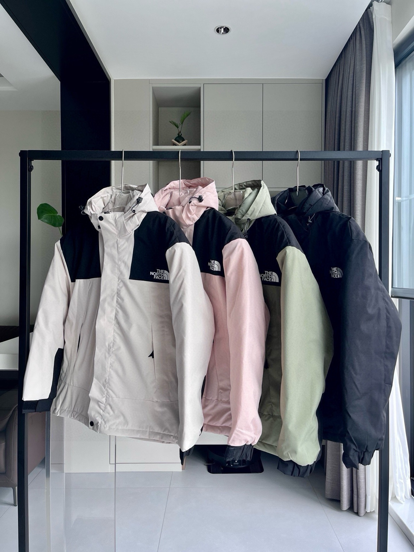 _dqo9svJcAcmjM8uGvAhHWZRH-wQihzn0HKZ3vAQ