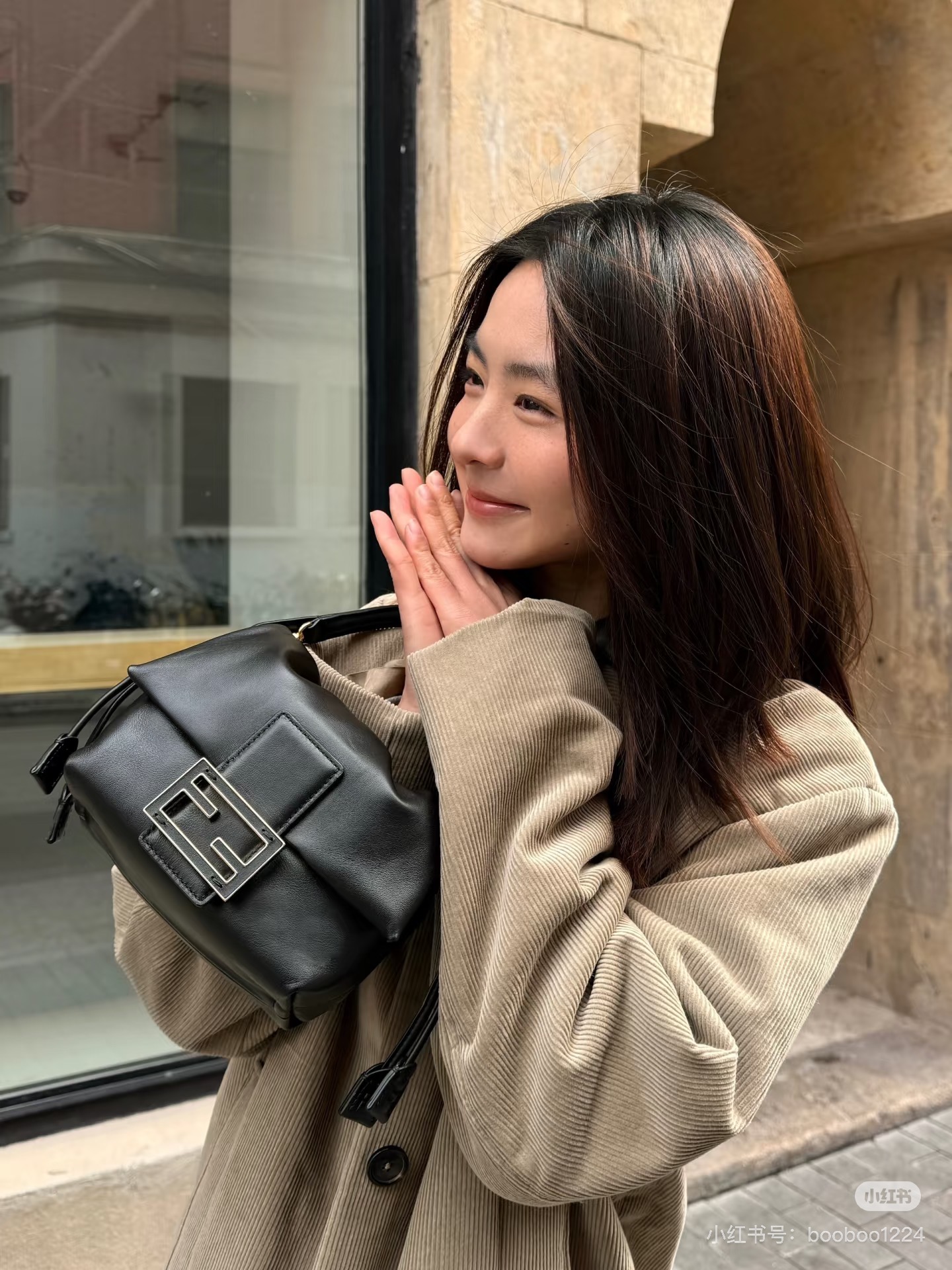 NO:812607,2 Young ladies’ upper body pictures, Fendi FENDI, fendi, fendi198609092小姐姐上身图,芬迪FENDI,fendi,fendi,Bag