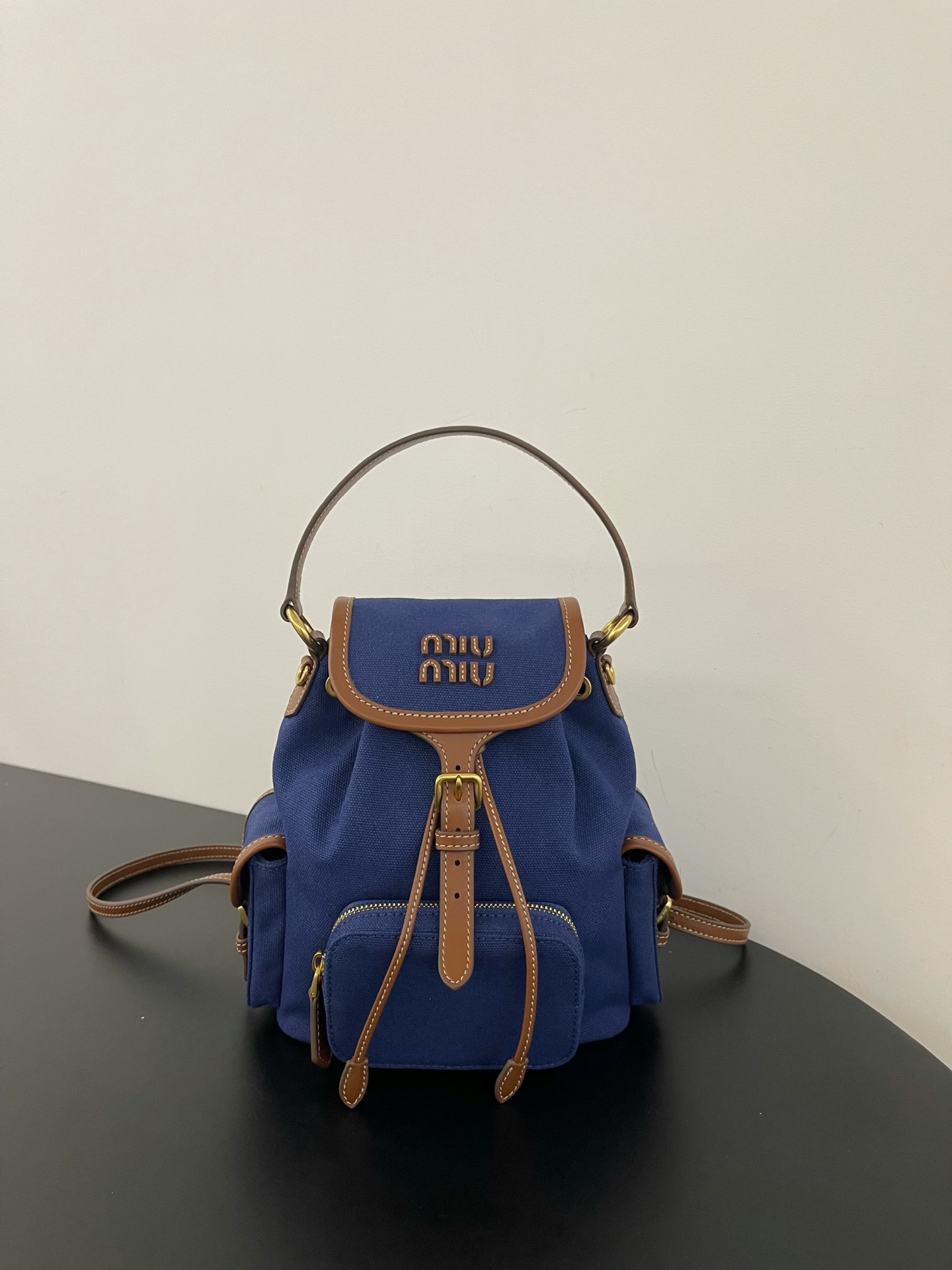 Canvas Calfskin Backpack Side Pockets Shoulder Carry