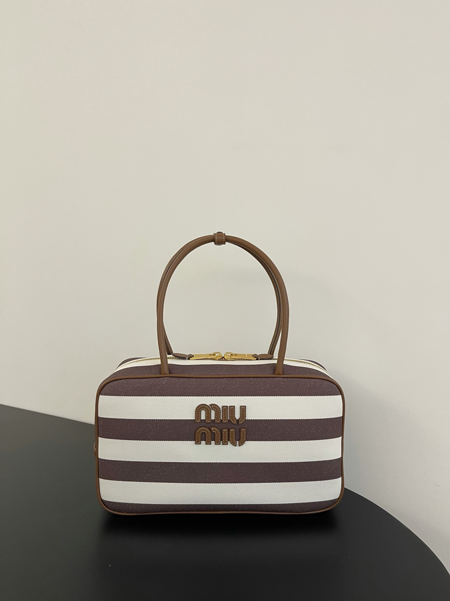 P780 The latest colorful striped canvas briefcase is here! Vintage hardware with calfskin, super stylish, long handle d…