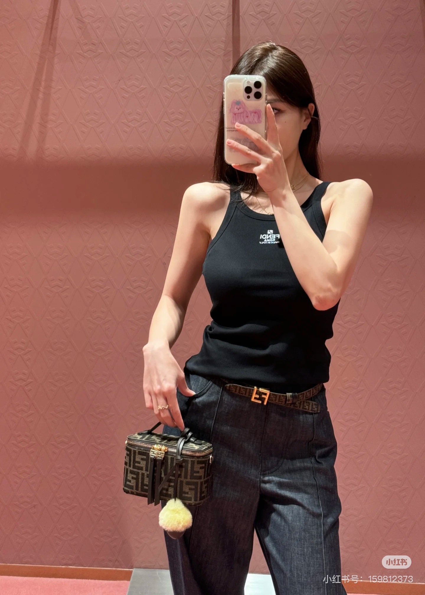 NO:719883,The old lady box control is here. Lock it in with one glance, Fendi FENDI, fendi, fendi19860909老花党盒子控来啦 一眼锁死,芬迪FENDI,fendi,fendi,Bag