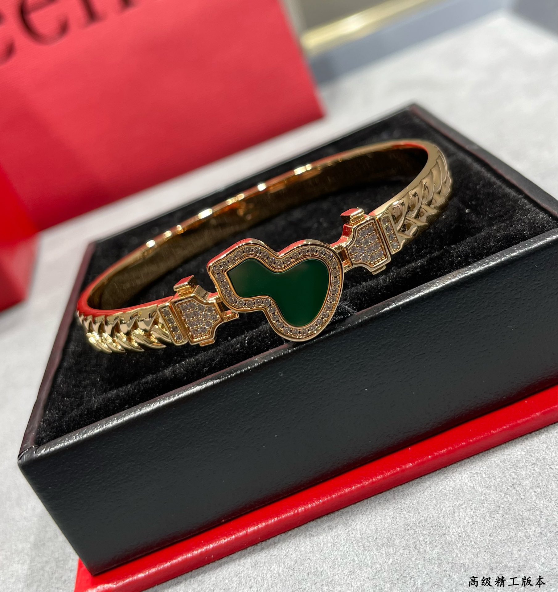 ♪ 1080 V gold, qeelin knitted with natural peacock pebbles ♪ - 图片 7