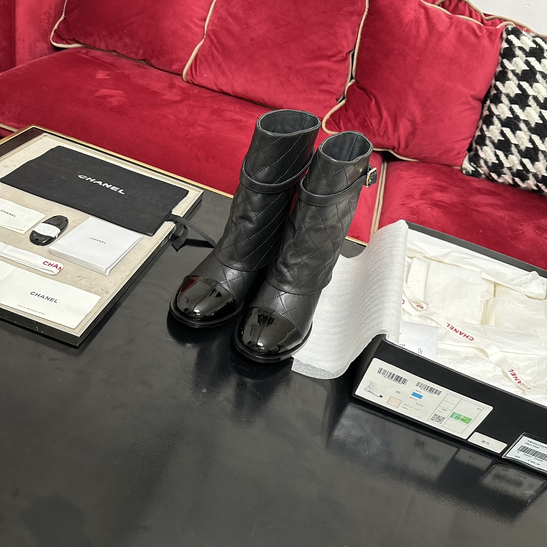 CHANEL 가을/겨울 여성 부츠 슬립온 스트레이트 부츠 라이더 부츠 이탈리아산 천연가죽 아웃솔