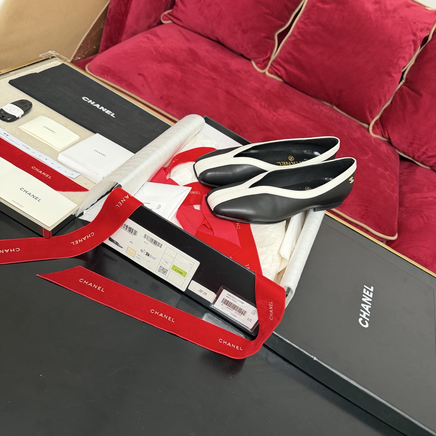 CHANEL Mary Jane туфли на каблуке подиумная модель кожаная подкладка итальянская натуральная кожаная подошва визуально осветляет кожу подчеркивает элегантность