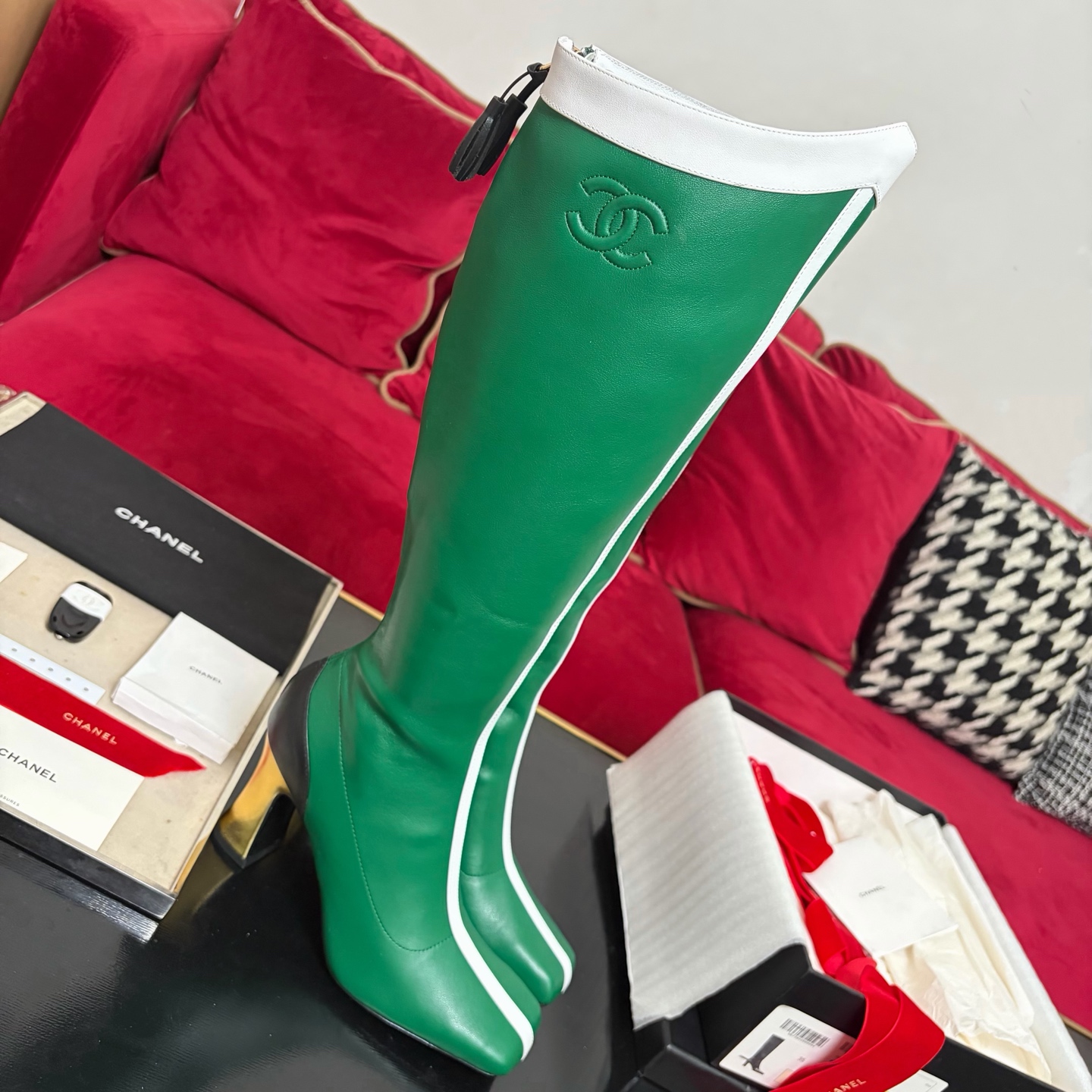CHANEL Fall/Winter Women's Boots Slip-On Straight Boots Riding Boots Italian Leather Outsole