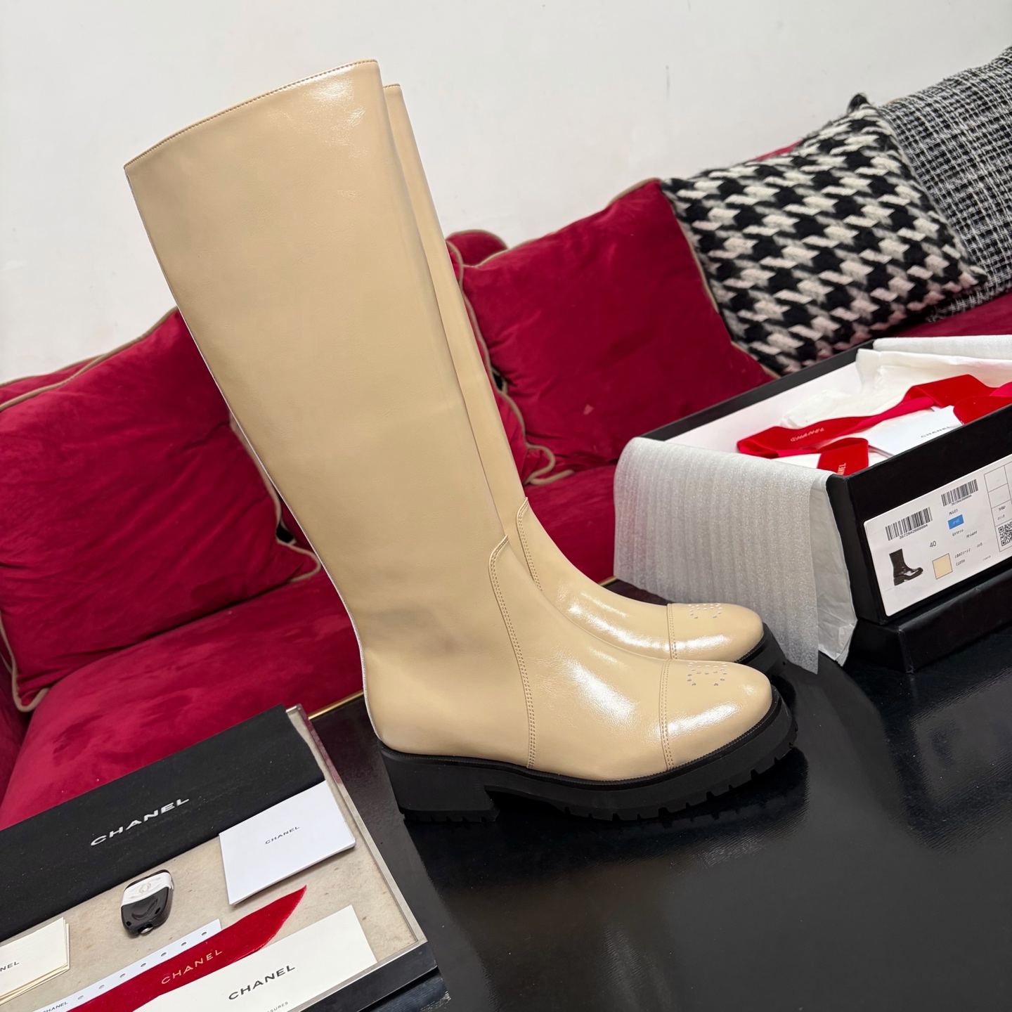 CHANEL Fall/Winter Women's Boots Slip-On Straight Boots Riding Boots Italian Genuine Leather Outsole