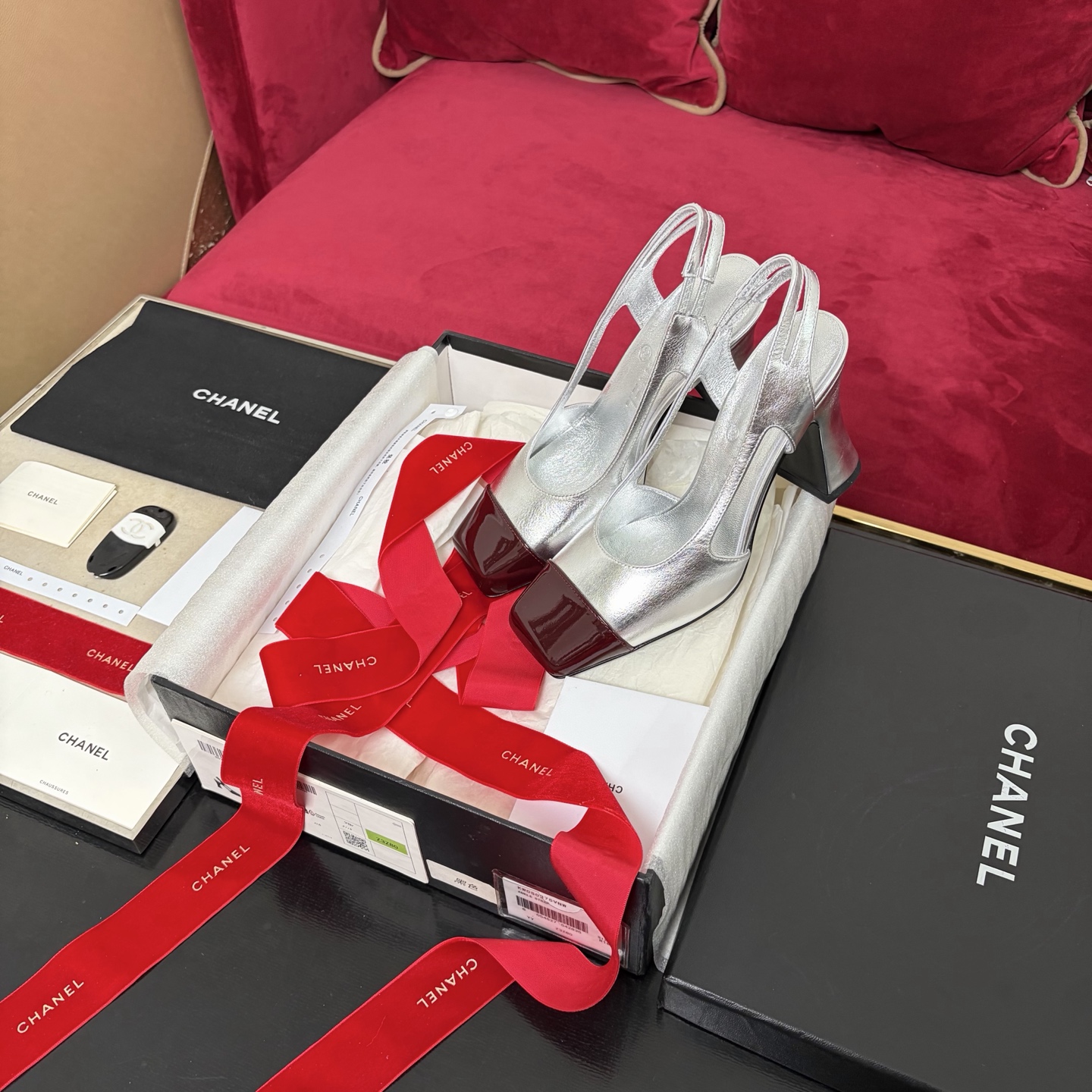 Chanel 后空系带 银色 粗跟 露趾 高跟鞋
