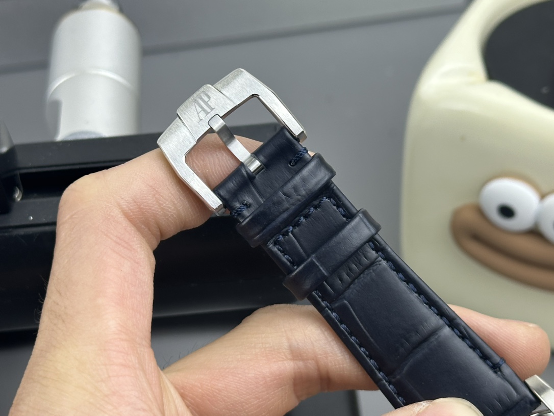 Audemars Piguet CODE 11.59 Blue Dial Automatic Men's Watch 15210 Series 6 i1732691370 2840 2