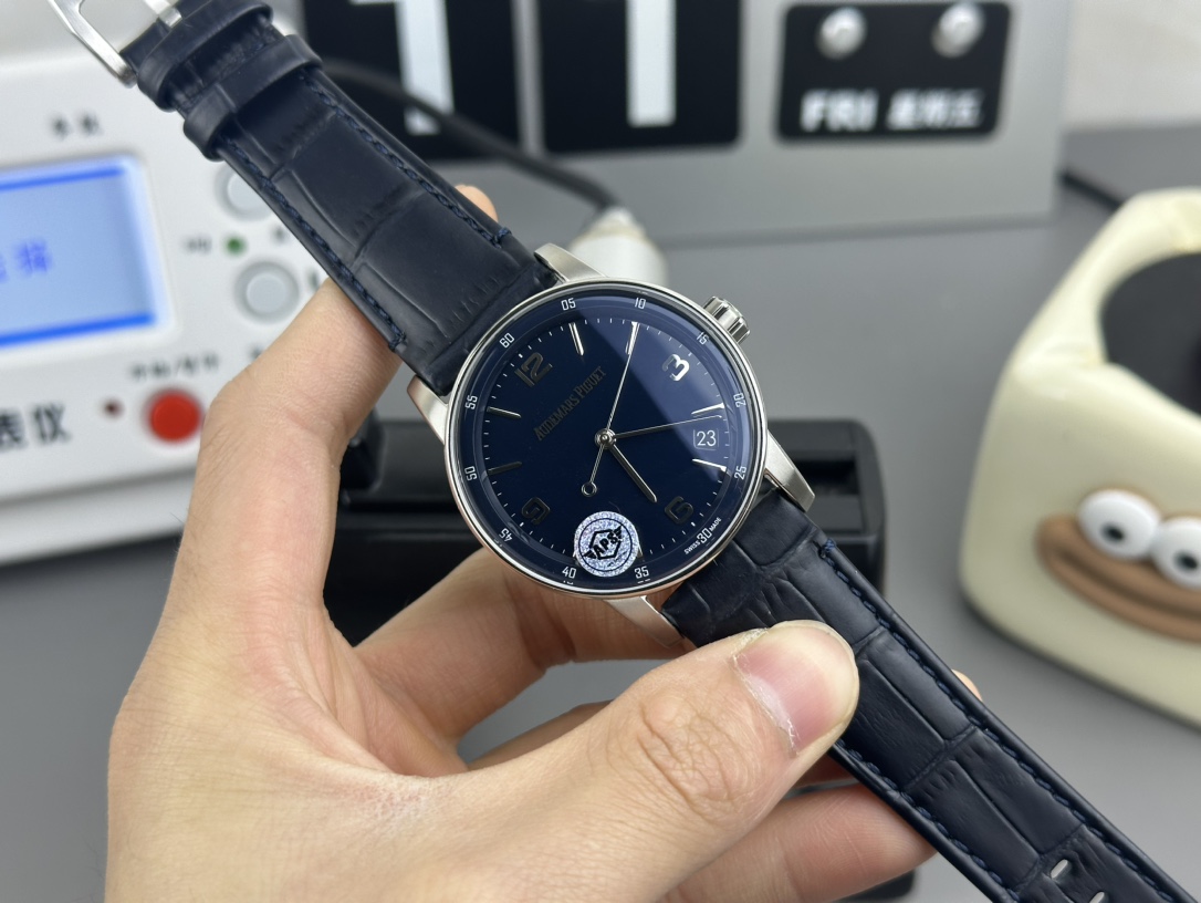 Audemars Piguet CODE 11.59 Blue Dial Automatic Men's Watch 15210 Series