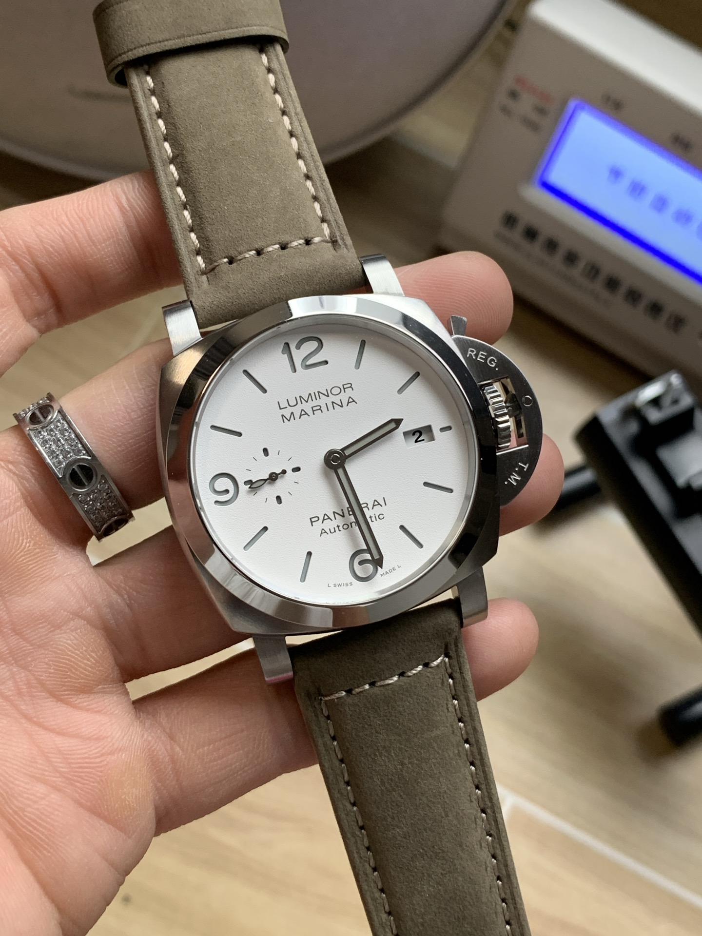 파네라이 PAM1314 자동 시계 이미지 2