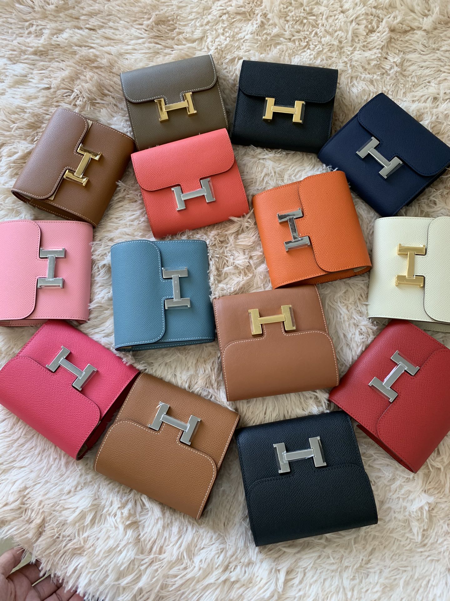 NO:672429,In stock, in stock, Kangkang short style, complete colors, H wallet, wallets19860909现货现货现货康康短款,颜色齐全,H 钱包,wallets,欧美剧