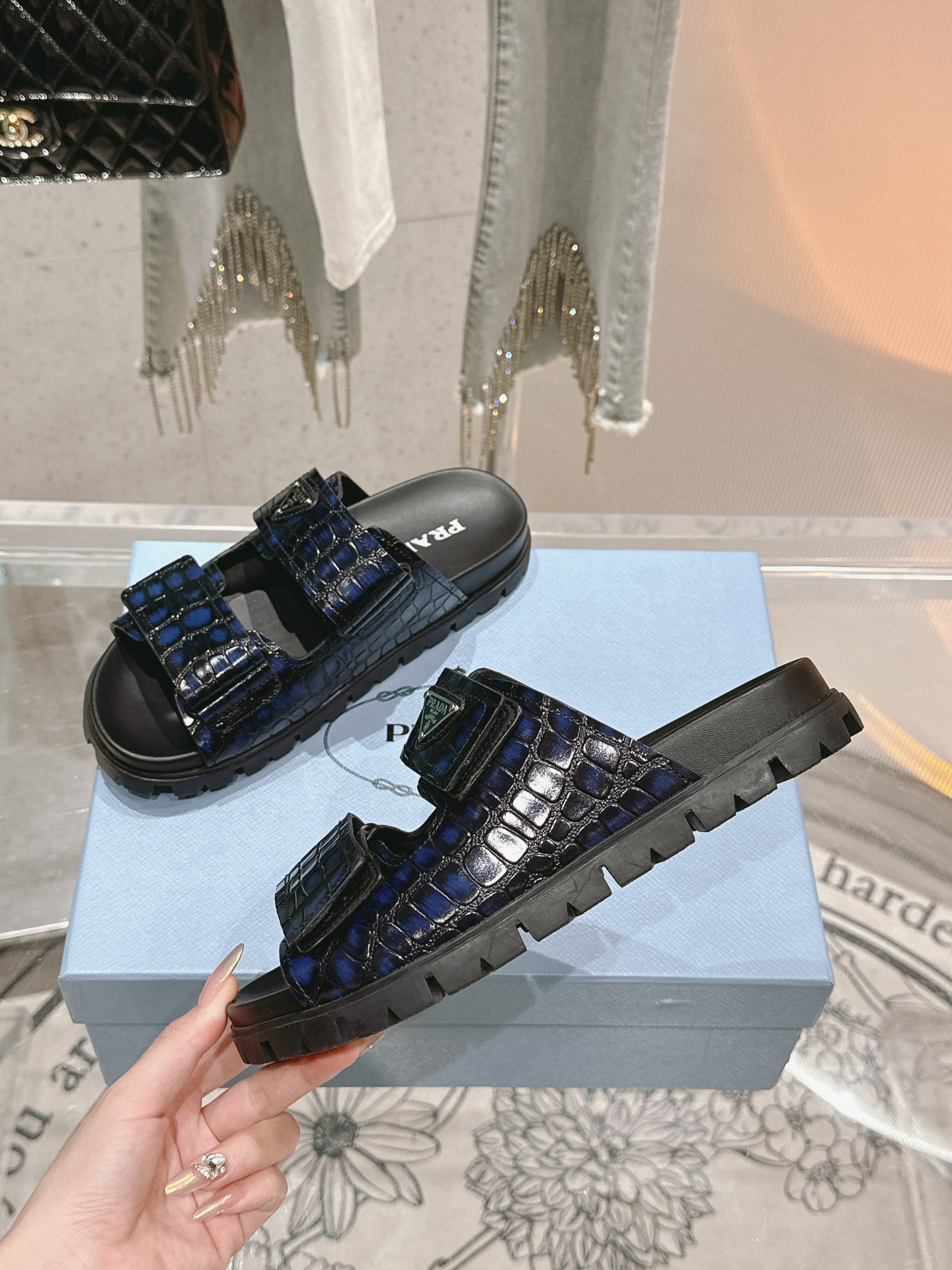 Designer Slides