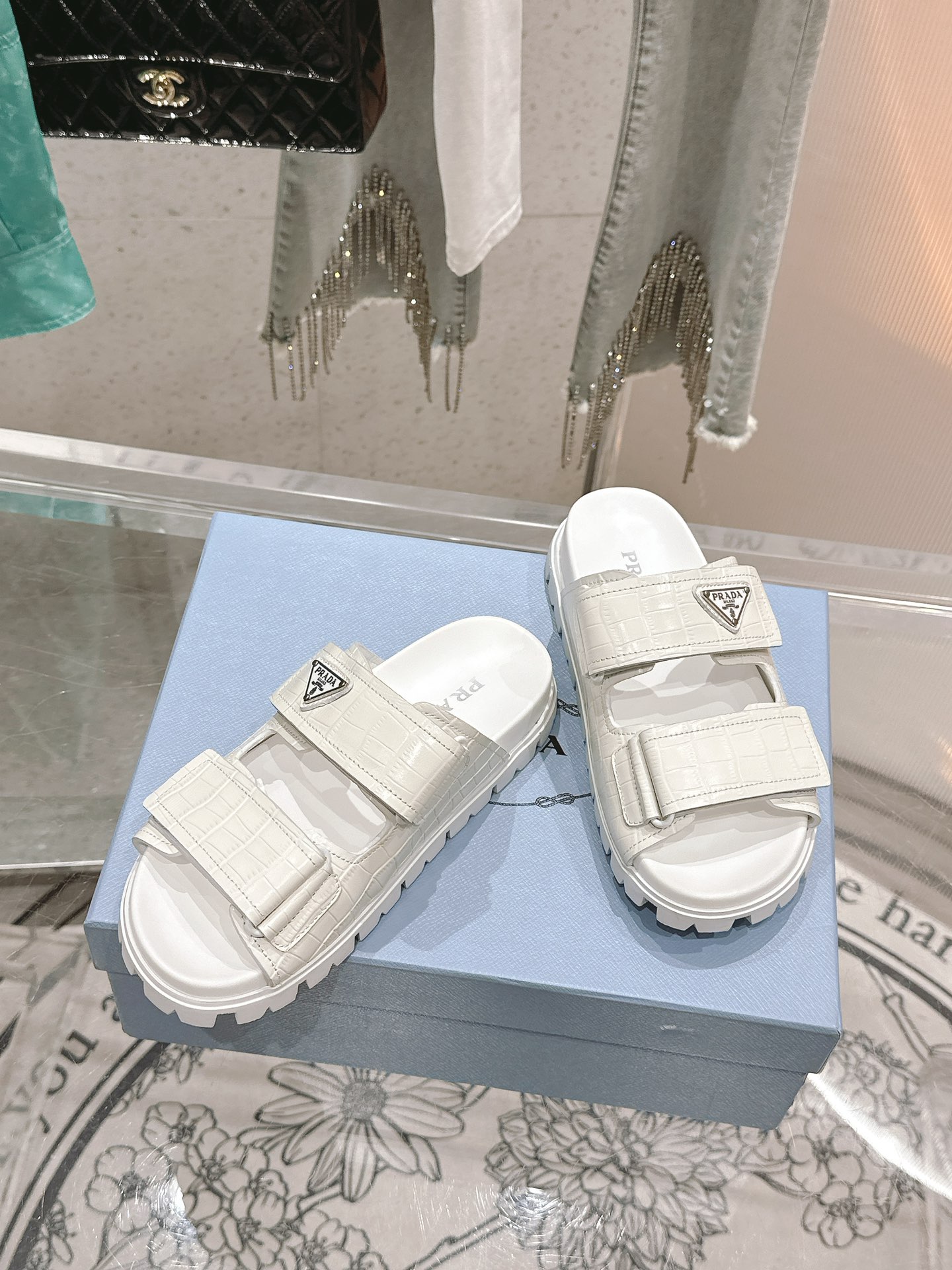 Designer Slides