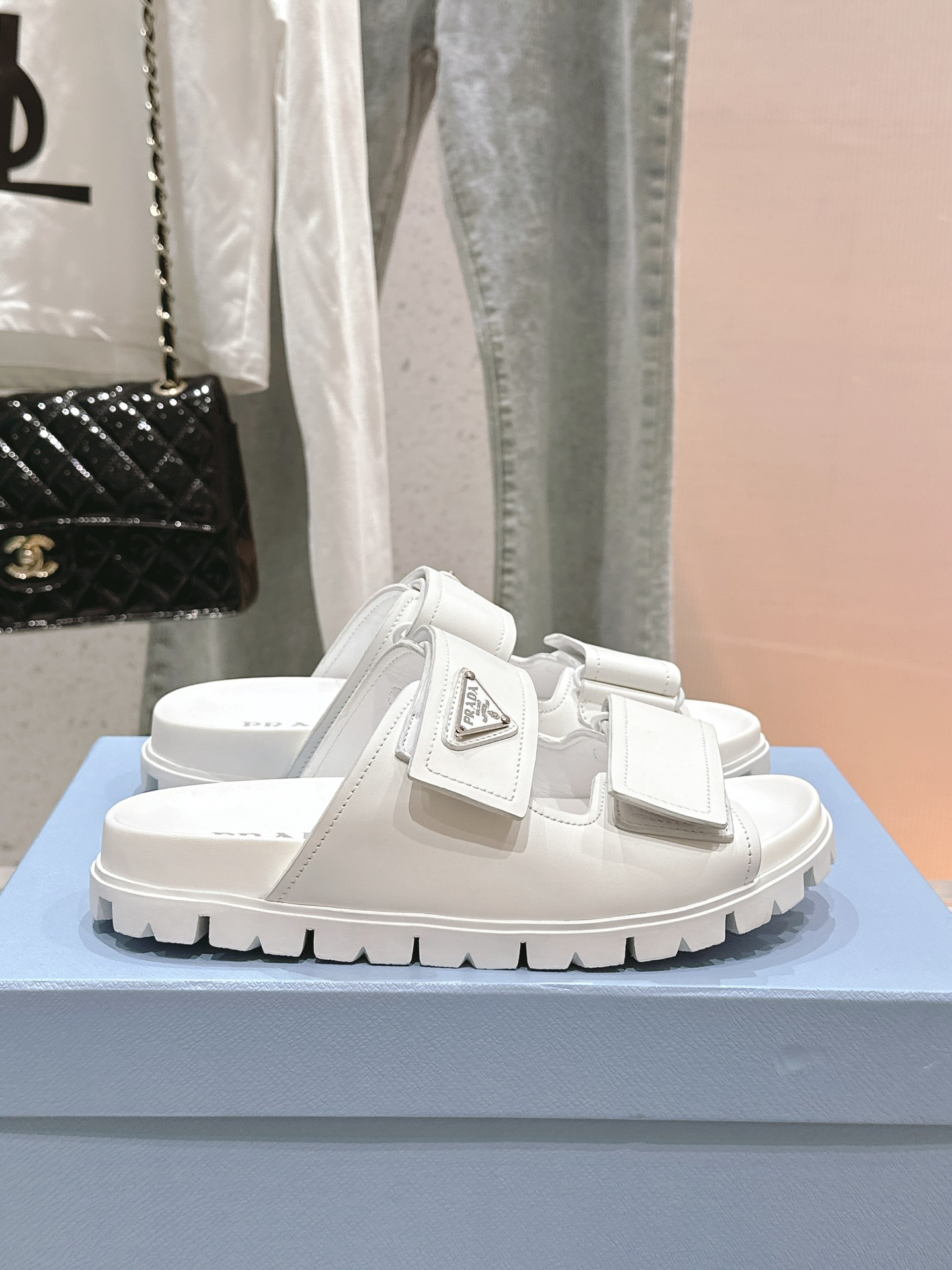 Designer Slides