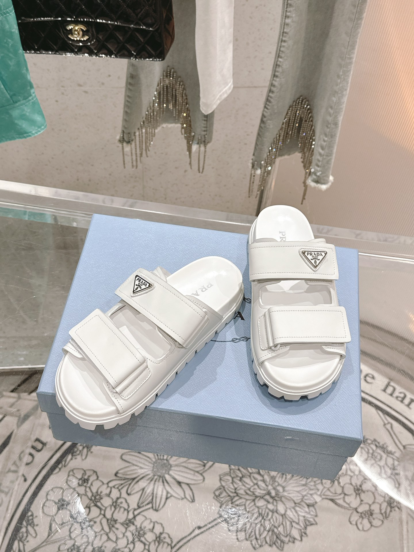 Designer Slides