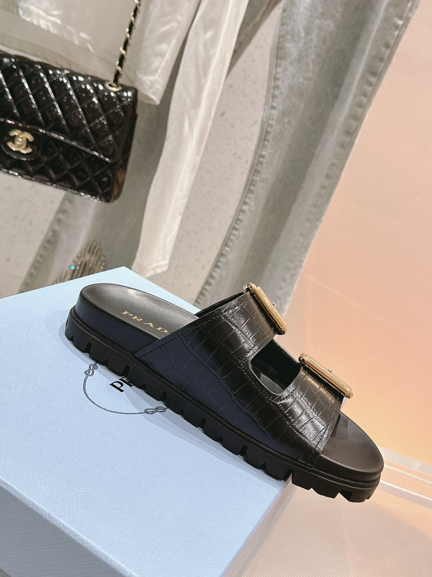 Designer Slides