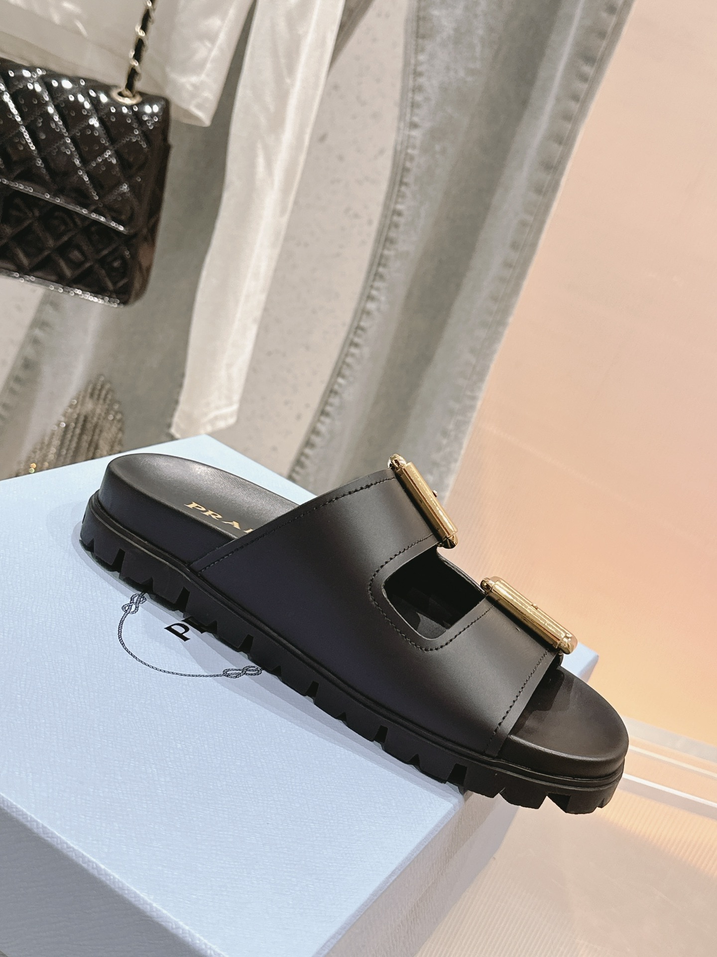Designer Slides