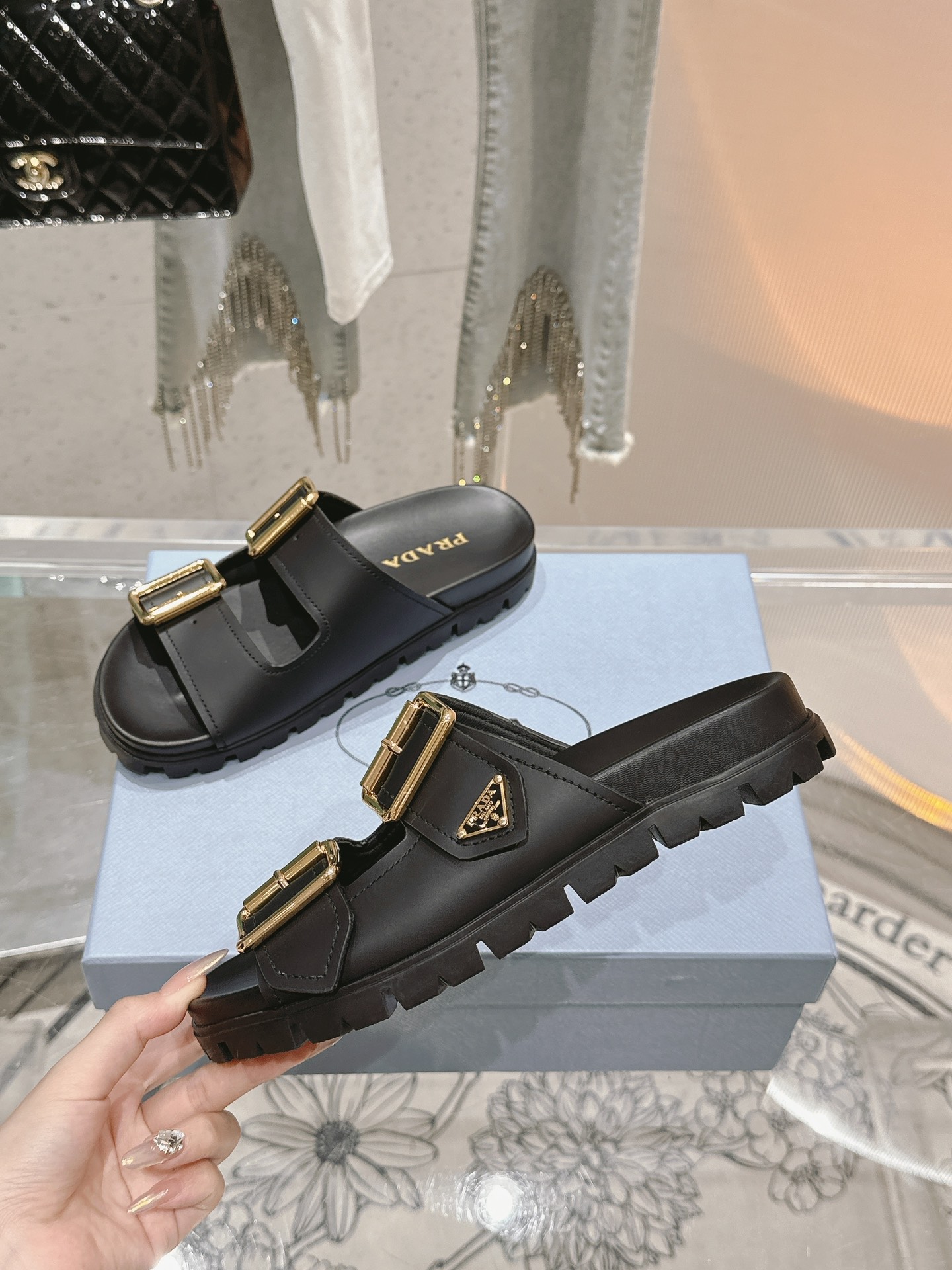 Designer Slides
