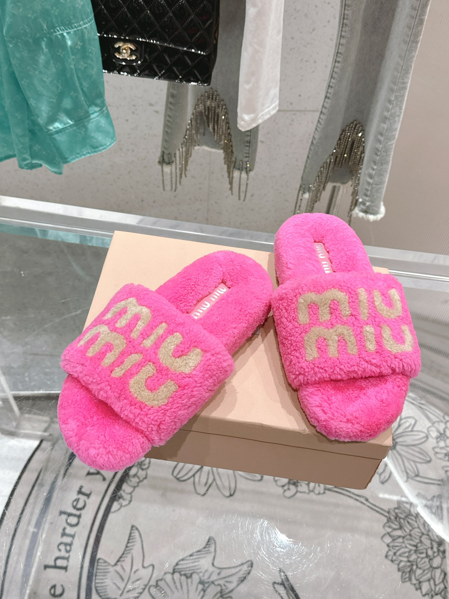 Designer Slides