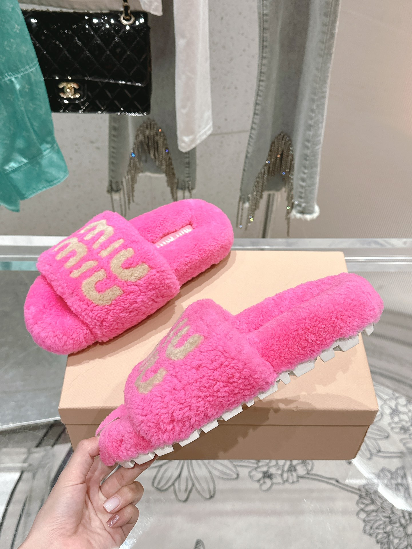 Designer Slides