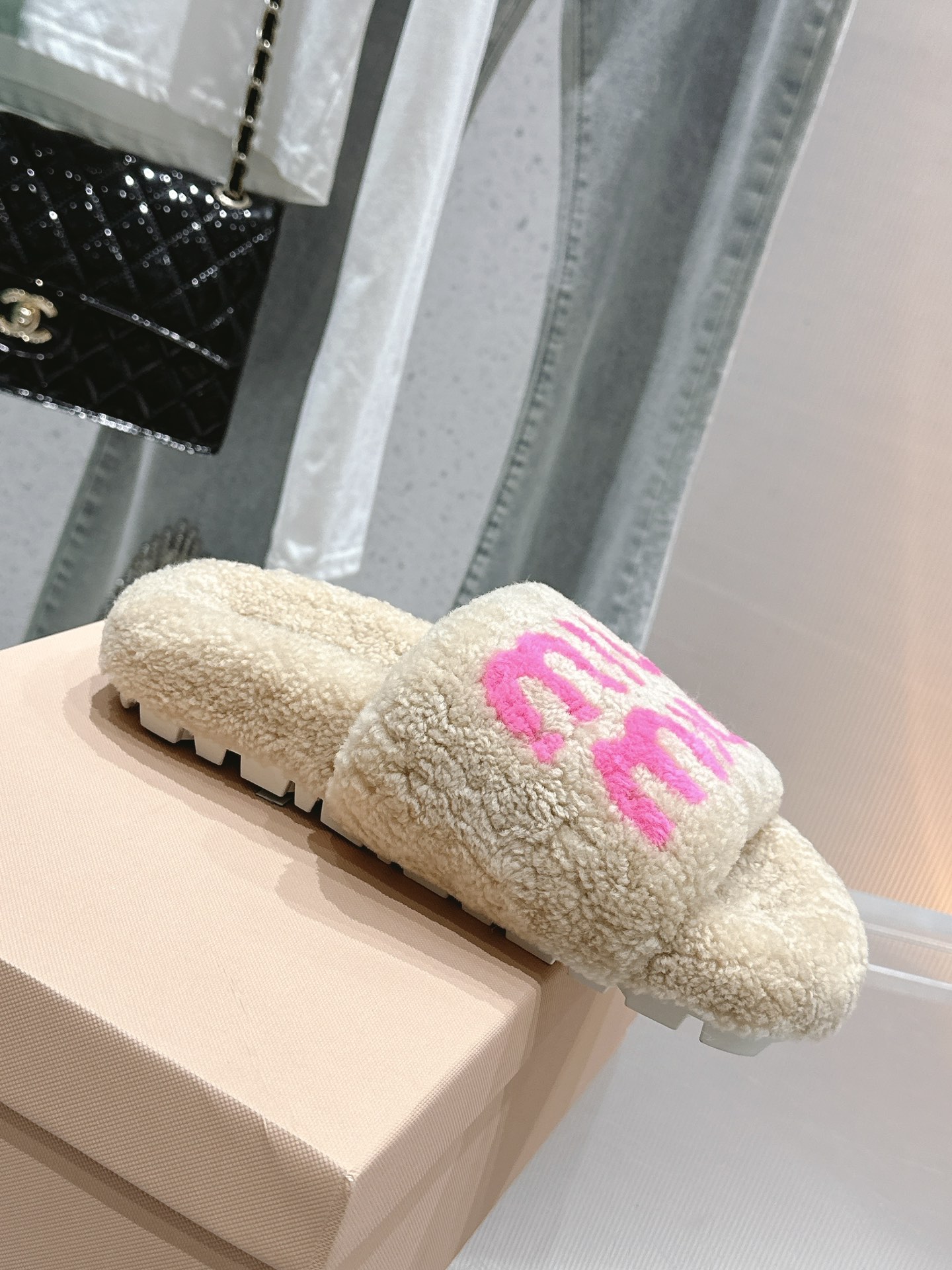 Designer Slides