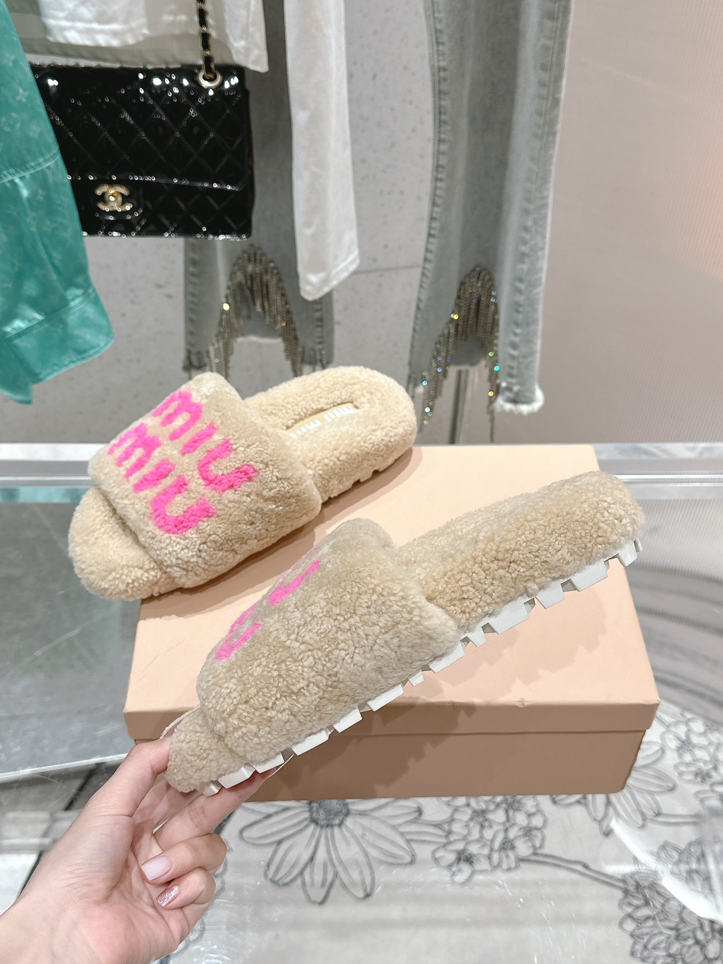 Designer Slides