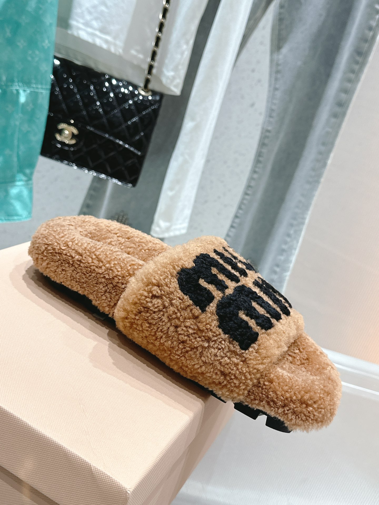 Designer Slides
