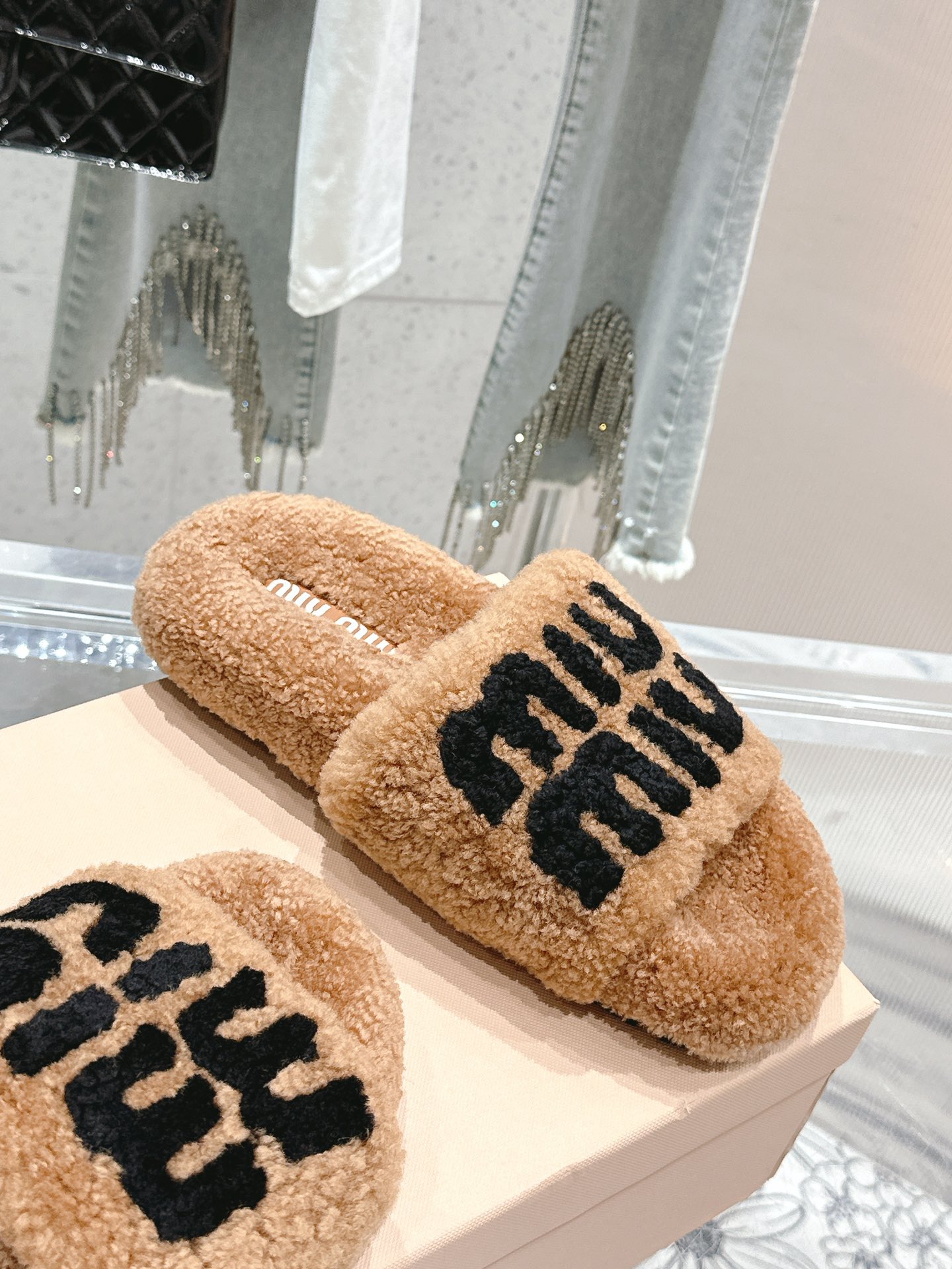 Designer Slides
